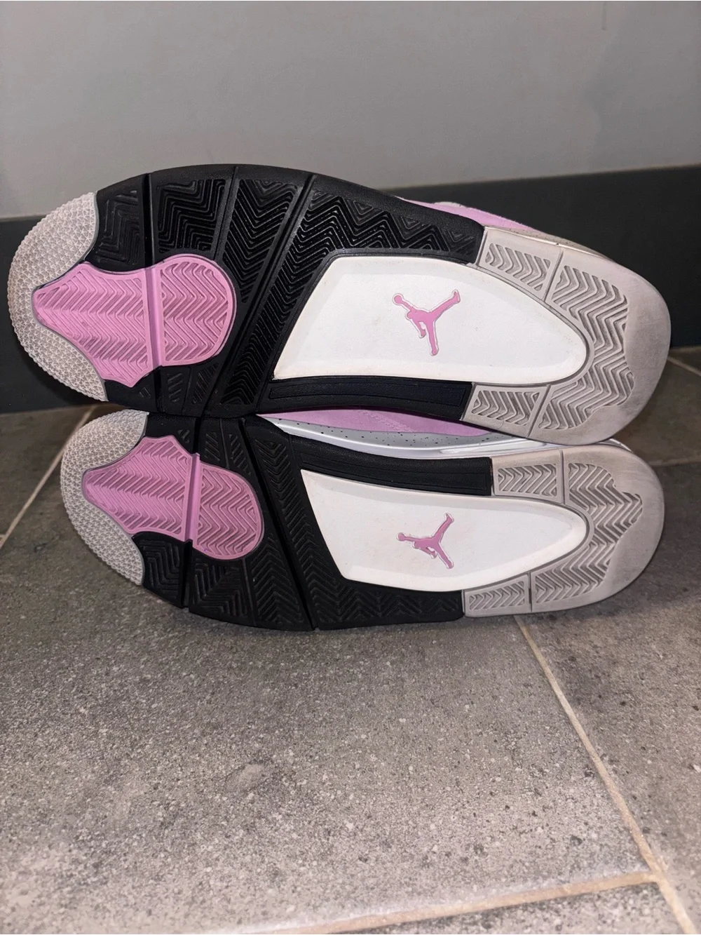 Wmns Air Jordan 4 Retro ‘Orchid’